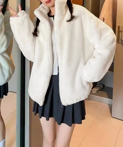 Miniministore(ミニミニストア)の「スタンドカラーボアジャケット レディース(ブルゾン・レディース・グレー/ベージュ/オフホワイト/ブラック・FREE)」の12枚目の写真