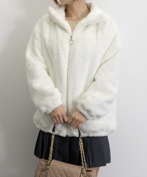 Miniministore(ミニミニストア)の「スタンドカラーボアジャケット レディース(ブルゾン・レディース・グレー/ベージュ/オフホワイト/ブラック・FREE)」の16枚目の写真