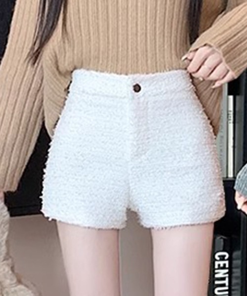 GLAMOROUS JANE(グラマラスジェーン)の「ツイードショートパンツ(その他パンツ・レディース・ホワイト/ブラック・S/M)」の6枚目の写真