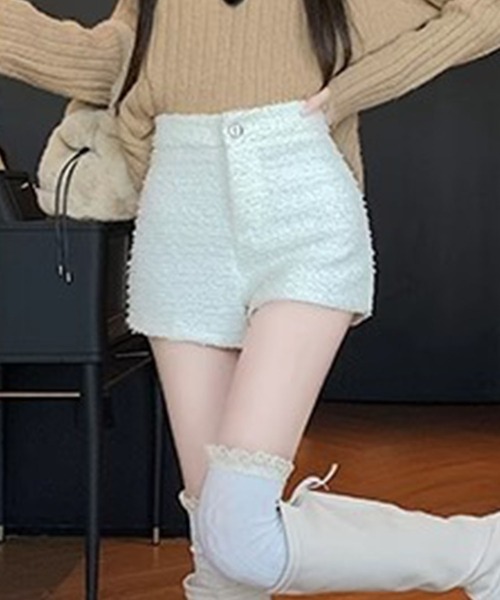 GLAMOROUS JANE(グラマラスジェーン)の「ツイードショートパンツ(その他パンツ・レディース・ホワイト/ブラック・S/M)」の11枚目の写真