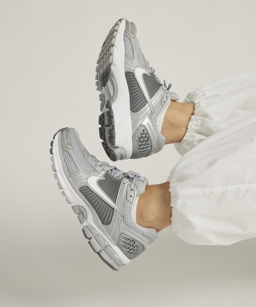 ナイキズームボメロ5メンズシューズ/NikeZoomVomero5Men'sShoesFJ4151-003WolfGrey