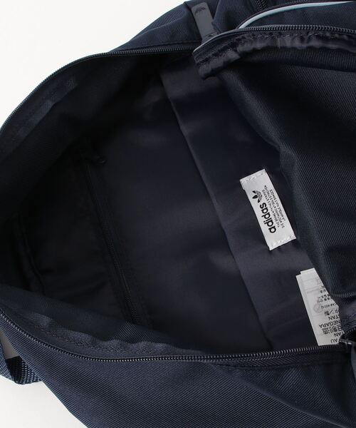 adidas(アディダス)の「アディカラー バックパック / アディダスオリジナルス adidas Originals(バックパック/リュック・メンズ・ネイビー/ブラック×ブラック・FREE)」の15枚目の写真