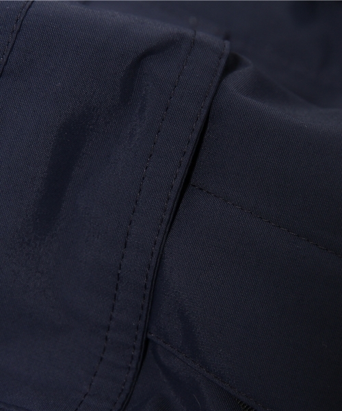 THE NORTH FACE（ザノースフェイス）の「THE NORTH FACE / MCMURDO PARKA（ダウンジャケット/コート・レディース・ネイビー・150）」の8枚目の写真