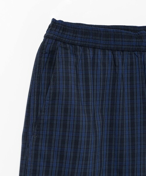 BEAMS(ビームス)の「チェック カーゴ イージーパンツ(カーゴパンツ・メンズ・ブラック/ネイビー・S/M/L/XL)」の22枚目の写真