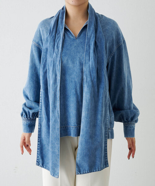 Whim Gazette（ウィムガゼット）の「DENIMボウブラウス（シャツ/ブラウス・レディース・インディゴブルー・FREE）」の20枚目の写真