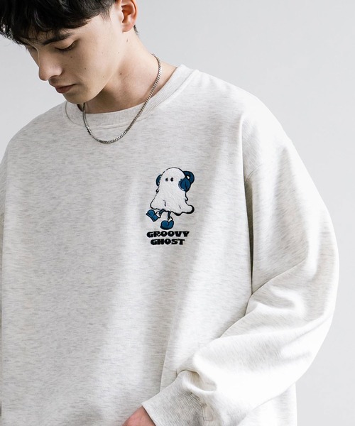 Rocky Monroe（ロッキーモンロー）の「オーバーサイズワンポイントサガラ刺繍トレーナー（スウェット・メンズ・ブラック系/グレー/ブラック/グレー系・L/M）」の4枚目の写真