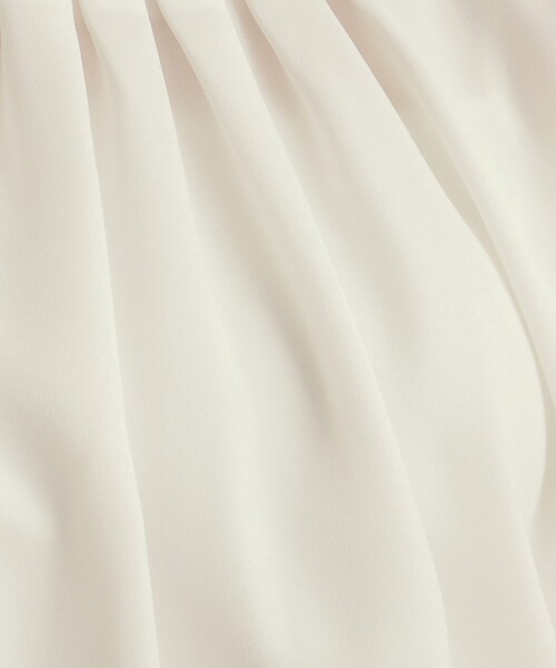 OPAQUE.CLIP(オペークドットクリップ)の「タックジョーゼットブラウス【洗濯機洗い可】(シャツ/ブラウス・レディース・ネイビー系/ホワイト/ホワイト系1・36/38/40/42)」の7枚目の写真