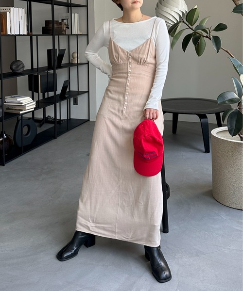 PILIT(ピリット)の「ウエストピンタック キャミワンピース(ワンピース・レディース・ブラック/レッド/ベージュ・MEDIUM)」の1枚目の写真