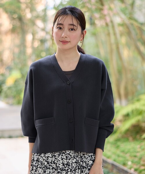ANY(エニィ)の「ミラノリブニットカーディガン(カーディガン/ボレロ・レディース・ライトグレー系/ブルー系/グレー系・F)」の11枚目の写真