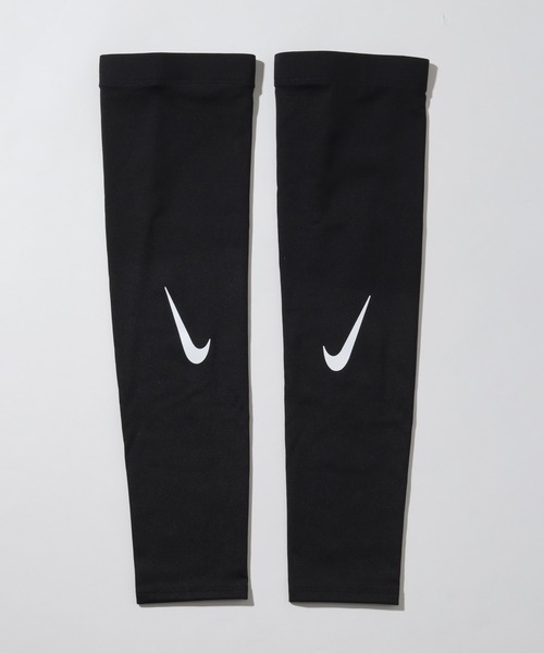 NIKE(ナイキ)の「【NIKE/ナイキ 】プロドライフィットスリーブ4.0(スポーツグッズ・メンズ・ブラック/ホワイト・L/XL/S/M)」の3枚目の写真