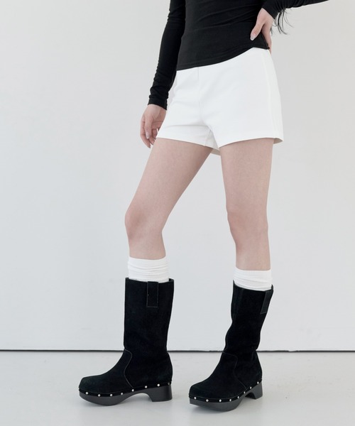 FOLLOWIN（フォロウィン）の「【高い伸縮性】ハイウエストフロントピンタックミニハーフパンツ（その他パンツ・レディース・アイボリー/ブラック・SMALL/MEDIUM/LARGE）」の13枚目の写真