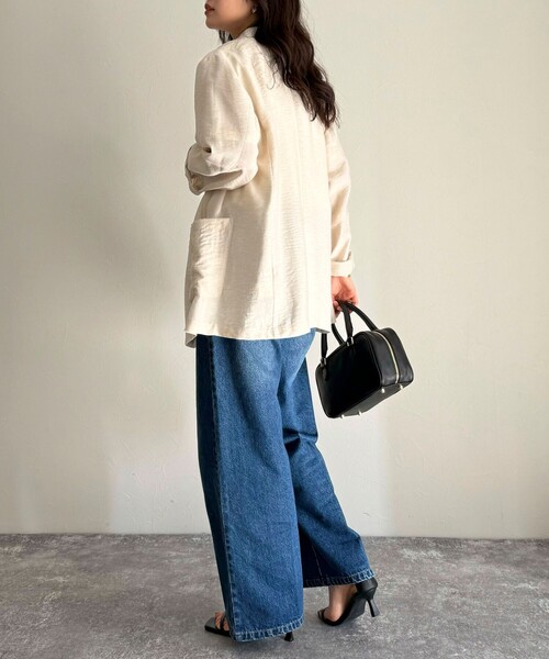 fredy emue（フレディエミュ）の「《セットアップ対応》リネン混スラブツイルダブルジャケット（テーラードジャケット・レディース・ベージュ/ネイビー・38）」の15枚目の写真