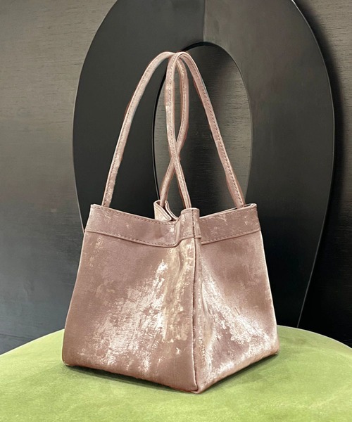Jewelobe(ジュエローブ)の「スエードタッチスクエアミニバッグ(ハンドバッグ・レディース・イエロー/グレー/ピンク/カーキ/ブラウン・FREE)」の7枚目の写真
