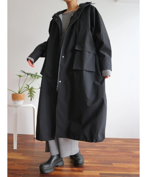 TRUNC(トランクエイティーエイト)の「Waterproof Tech Coat Ⅱ(その他アウター・レディース・ブラック/ベージュ・FREE)」の3枚目の写真