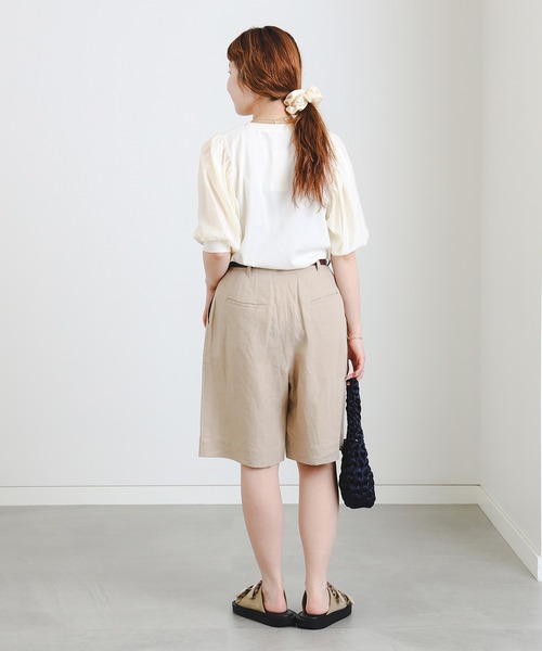 B:MING by BEAMS（ビーミングバイビームス）の「布帛切り替え ボリューム スリーブ プルオーバー（Tシャツ/カットソー・レディース・グレイッシュブルー/オフホワイト/ピンク系その他/ブラック・ONE SIZE）」の6枚目の写真