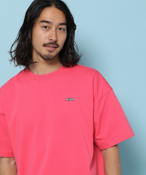 HEREIAM（ヘレイアム）の「【HEREIAM MEN】接触冷感＆吸水速乾/ワッペンロゴTEE（Tシャツ/カットソー・メンズ・ブラック/ピンク/ホワイト/ライトブルー/ライトグレー/パープル系/ブラウン系/ピンク系・LARGE/MEDIUM）」の7枚目の写真