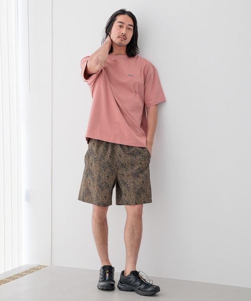 HEREIAM（ヘレイアム）の「【HEREIAM MEN】接触冷感＆吸水速乾/ワッペンロゴTEE（Tシャツ/カットソー・メンズ・ブラック/ピンク/ホワイト/ライトブルー/ライトグレー/パープル系/ブラウン系/ピンク系・LARGE/MEDIUM）」の9枚目の写真