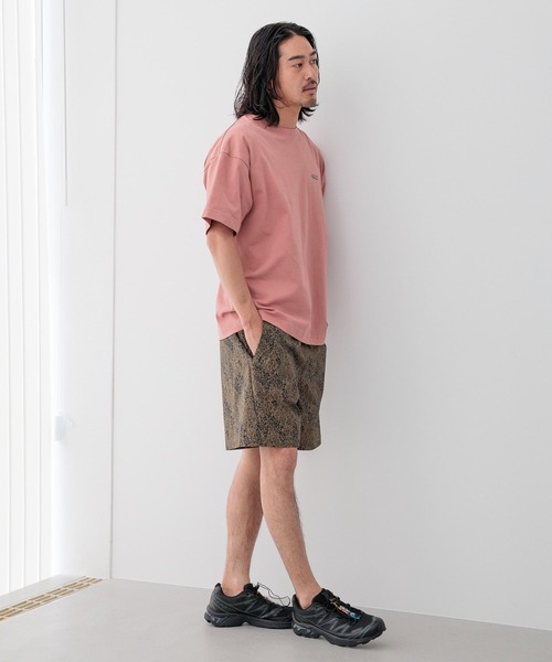 HEREIAM（ヘレイアム）の「【HEREIAM MEN】接触冷感＆吸水速乾/ワッペンロゴTEE（Tシャツ/カットソー・メンズ・ブラック/ピンク/ホワイト/ライトブルー/ライトグレー/パープル系/ブラウン系/ピンク系・LARGE/MEDIUM）」の10枚目の写真