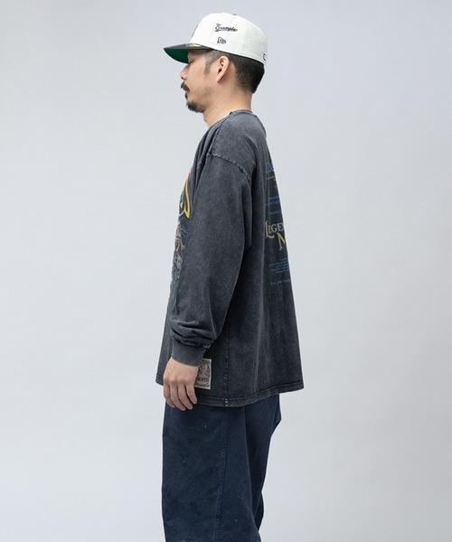EXAMPLE(エグザンプル)の「EXAMPLE ”WORK OF FICTION” OLYMPIANS L/S TEE(Tシャツ/カットソー・メンズ・ブラック系その他・L/M/XXL/XL)」の3枚目の写真
