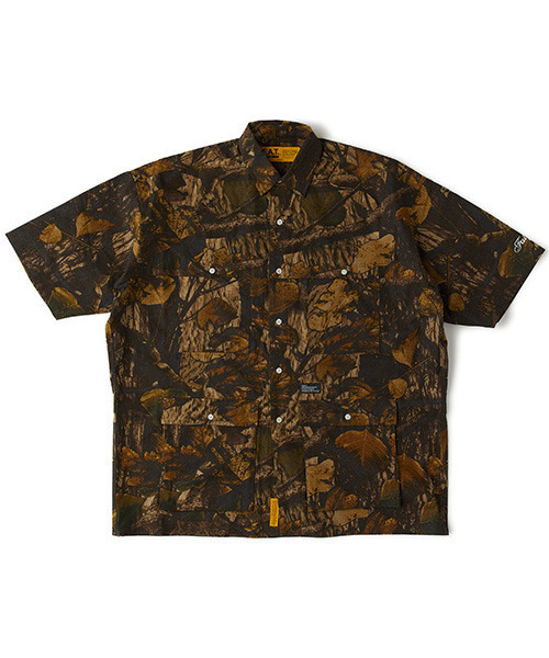 FAT(エフエイティー)の「MEGAFIELD(シャツ/ブラウス・メンズ・ブラック/ブラウン/オフホワイト・TITCH(M)/FAT(XL)/JUMBO(XXL)/SKINNY(L))」の3枚目の写真