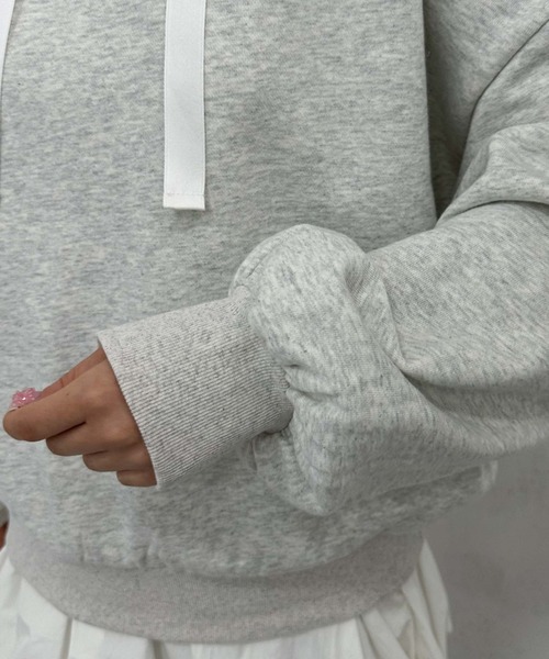 archives（アルシーヴ）の「バックプリントフーディー（パーカー・レディース・アイボリー/ブラック/グレー・MEDIUM）」の13枚目の写真