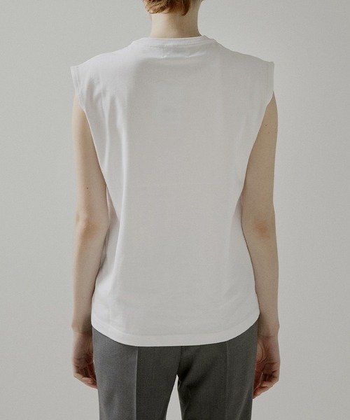 LE CIEL BLEU(ルシェルブルー)の「フラワーアップリケスリーブレスTシャツ / Flower Applique Sleveeless T-shirt(Tシャツ/カットソー・レディース・ブラック/ホワイト・FREE)」の18枚目の写真