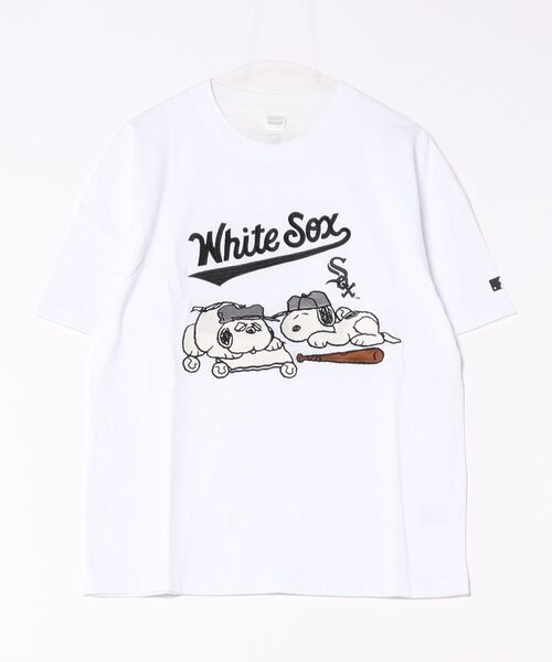 MLB(メジャーリーグベースボール)の「【PEANUTS×MLB】オリジナルデザイン Tシャツ ヤンキース ドジャース カブス(Tシャツ/カットソー・メンズ・パープル系その他/ホワイト系その他3/ブルー系その他2/ベージュ系その他/ホワイト系その他/ホワイト系その他2/ブラック系その他3/ベージュ系その他6/ブラック系その他6/ホワイト系その他4/ホワイト系その他5/ブルー系その他4/パープル系その他5/ベージュ系/ホワイト系1/ブルー系/ブラック系1/ブラック系その他7/ベージュ系その他7・X-LARGE/MEDIUM/LARGE)」の7枚目の写真