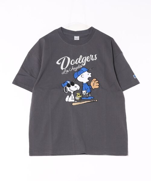 MLB(メジャーリーグベースボール)の「【PEANUTS×MLB】オリジナルデザイン Tシャツ ヤンキース ドジャース カブス(Tシャツ/カットソー・メンズ・パープル系その他/ホワイト系その他3/ブルー系その他2/ベージュ系その他/ホワイト系その他/ホワイト系その他2/ブラック系その他3/ベージュ系その他6/ブラック系その他6/ホワイト系その他4/ホワイト系その他5/ブルー系その他4/パープル系その他5/ベージュ系/ホワイト系1/ブルー系/ブラック系1/ブラック系その他7/ベージュ系その他7・X-LARGE/MEDIUM/LARGE)」の10枚目の写真