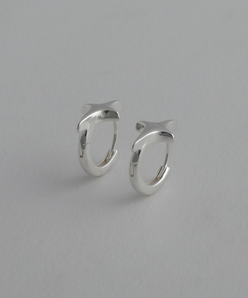 whoseA(フーシー)の「【silver925】4pointed starPierce/四芒星フープピアス(ピアス(両耳用)・レディース・シルバー・FREE)」の11枚目の写真