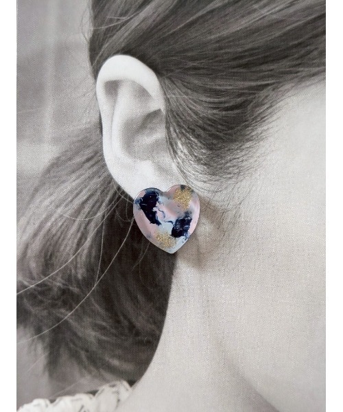 tone(トーン)の「【-HIGORO-】手書きアートピアス〈ハート〉(MA)(ピアス(両耳用)・レディース・ブルー系その他/ネイビー系/ピンク系その他・FREE)」の5枚目の写真