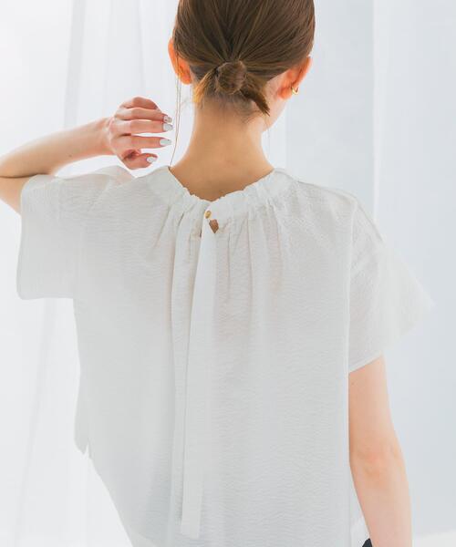 URBAN RESEARCH ROSSO WOMEN（アーバンリサーチ　ロッソ）の「シアサッカーショートギャザーブラウス（シャツ/ブラウス・レディース・ブラック/グリーン/ホワイト・FREE）」の7枚目の写真