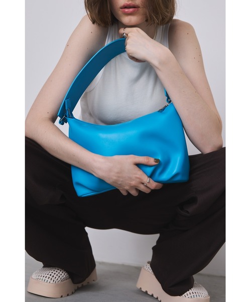 un/neu（アンノイ）の「ワイドハンドルタックミニバッグ（ハンドバッグ・レディース・ブルー/カーキ/ブラック・FREE）」の11枚目の写真