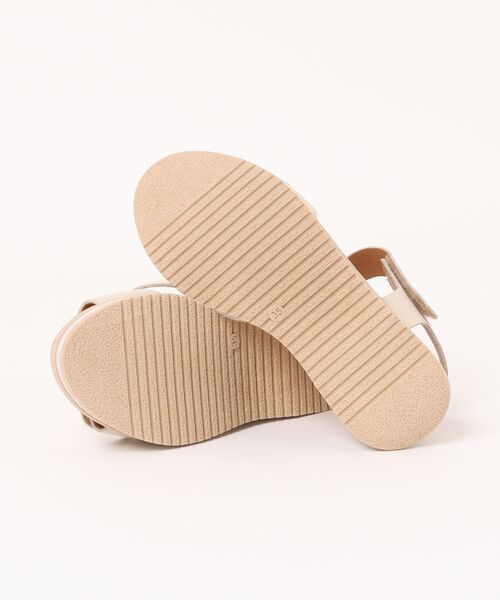 inter-chaussures(インターショシュール)の「【Oh my Sandals】ベルクロローヒールサンダル(E52500)(サンダル・レディース・ブラック/アイボリー/マルチ/シルバー/キャメル・35/36/37/38/39)」の6枚目の写真