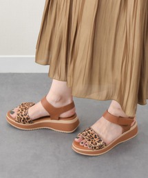 INTER-CHAUSSURES（インターショシュール）の「【Oh my Sandals】ベルクロローヒールサンダル(E52500)（サンダル）」