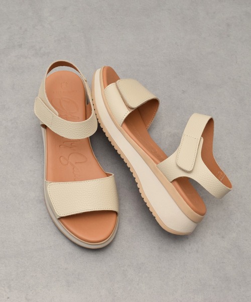 inter-chaussures(インターショシュール)の「【Oh my Sandals】ベルクロローヒールサンダル(E52500)(サンダル・レディース・ブラック/アイボリー/マルチ/シルバー/キャメル・35/36/37/38/39)」の17枚目の写真