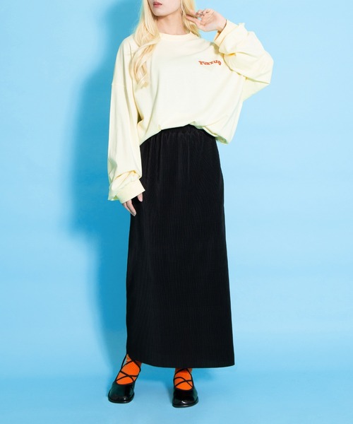 PUNYUS（プニュズ）の「セルフカットプリーツロングスカート（スカート・レディース・ブラック/グリーン/パープル/オレンジ・1/2/3/4）」の5枚目の写真