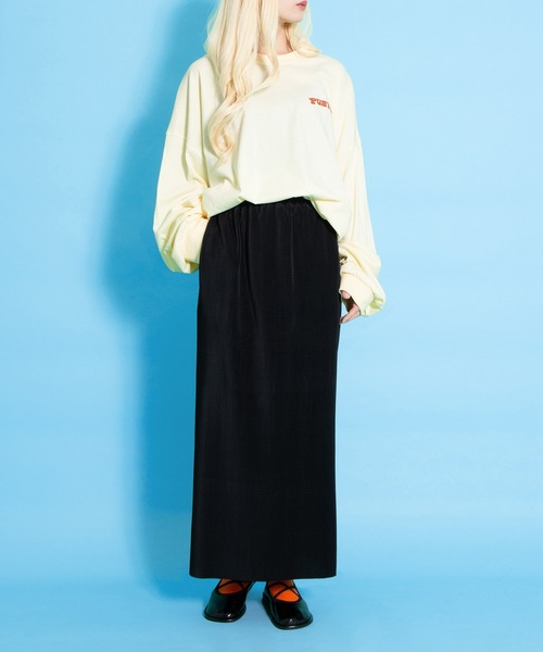 PUNYUS（プニュズ）の「セルフカットプリーツロングスカート（スカート・レディース・ブラック/グリーン/パープル/オレンジ・1/2/3/4）」の6枚目の写真