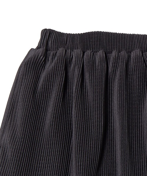 PUNYUS（プニュズ）の「セルフカットプリーツロングスカート（スカート・レディース・ブラック/グリーン/パープル/オレンジ・1/2/3/4）」の19枚目の写真