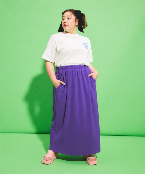 PUNYUS（プニュズ）の「セルフカットプリーツロングスカート（スカート・レディース・ブラック/グリーン/パープル/オレンジ・1/2/3/4）」の22枚目の写真