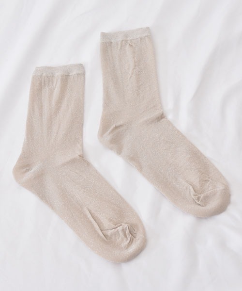 TONE SELECT GOODS（トーンセレクトグッズ）の「【float】ラメ グリッター デザイン ミドル丈 ソックス【10色展開】（ソックス/靴下・レディース・ベージュ/ネイビー/パープル/イエロー/ゴールド/グリーン/ピンク/ブラック/グレー/アッシュブラウン・FREE）」の19枚目の写真