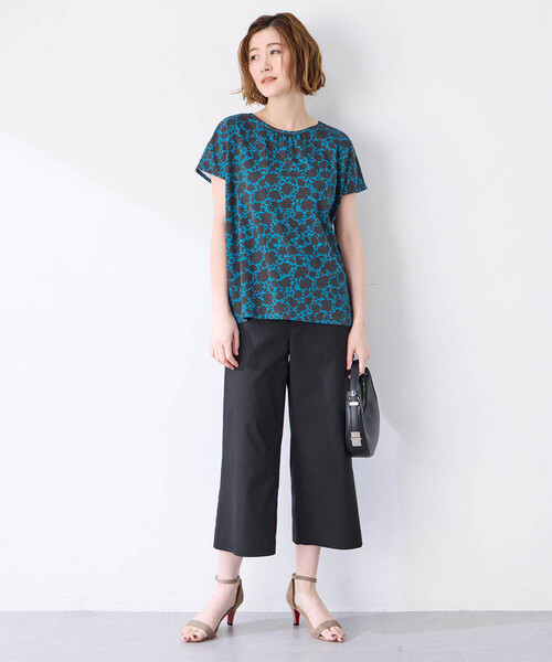 Petit Honfleur(プチオンフルール)の「ストレッチクロップドパンツ(スラックス・レディース・ブラウン/ブラック・M/L)」の19枚目の写真