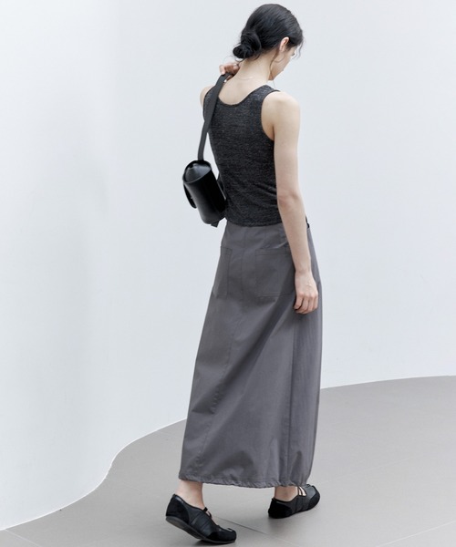 tageechita（タジチタ）の「【tageechita】ミドルライズ Aライン バルーンスカート（ タック×カーゴ風）（スカート・レディース・アッシュグレー/チャコールアッシュ・S/M/L）」の5枚目の写真