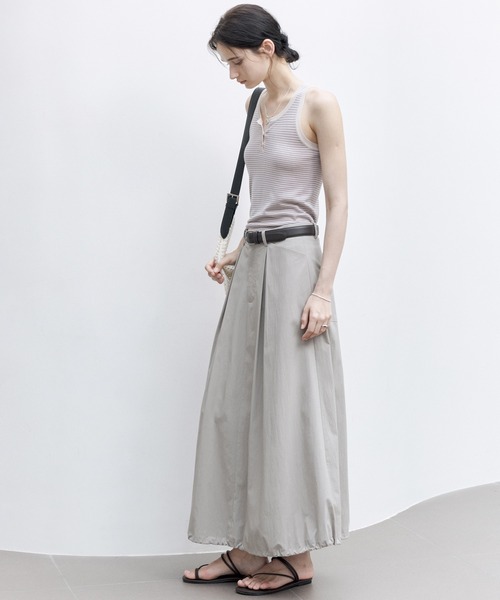 tageechita（タジチタ）の「【tageechita】ミドルライズ Aライン バルーンスカート（ タック×カーゴ風）（スカート・レディース・アッシュグレー/チャコールアッシュ・S/M/L）」の8枚目の写真