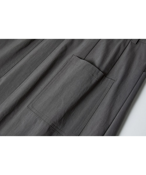 tageechita（タジチタ）の「【tageechita】ミドルライズ Aライン バルーンスカート（ タック×カーゴ風）（スカート・レディース・アッシュグレー/チャコールアッシュ・S/M/L）」の11枚目の写真