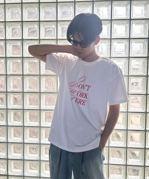 Kotoe(コトエ)の「【UNISEX】 ミックスロゴプリントオーバーサイズ 半端袖Tシャツ(Tシャツ/カットソー・レディース・ブラック/ダークグリーン/ダークグレー/ホワイト/ホワイト系その他・FREE)」の8枚目の写真