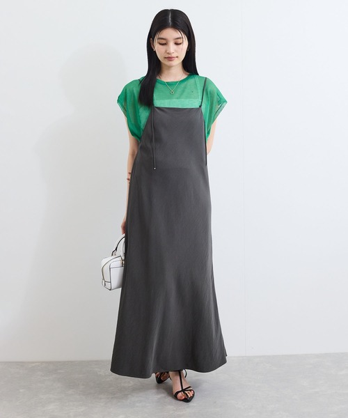 VIS（ビス）の「バイヤス仕立てナローキャミワンピース（ワンピース・レディース・チャコールグレー/ブラウン・FREE）」の2枚目の写真