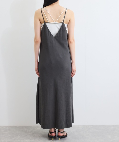 VIS（ビス）の「バイヤス仕立てナローキャミワンピース（ワンピース・レディース・チャコールグレー/ブラウン・FREE）」の17枚目の写真