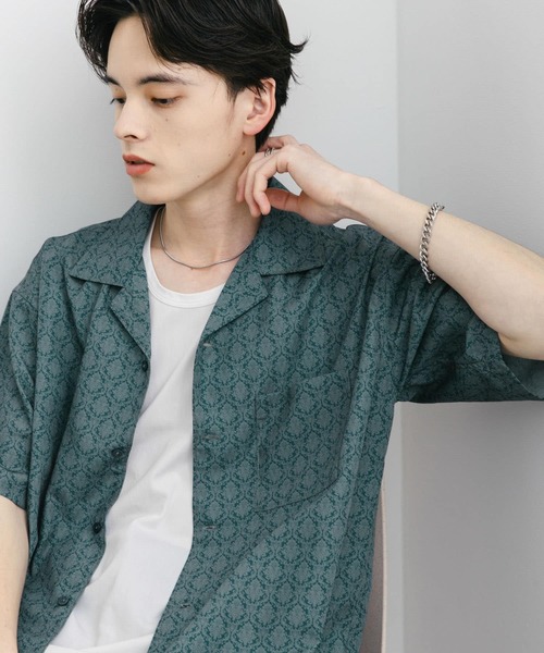 SENSE OF PLACE by URBAN RESEARCH（センスオブプレイスバイアーバンリサーチ）の「ダマスクオープンカラーショートスリーブシャツ（シャツ/ブラウス・メンズ・ブルー/ベージュ/ブラック・LARGE/MEDIUM）」の4枚目の写真