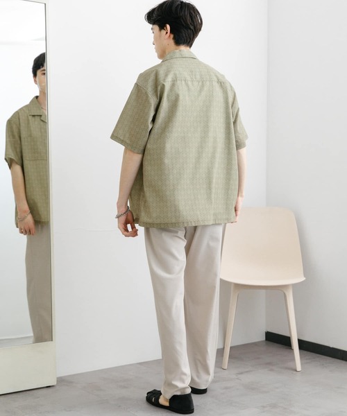 SENSE OF PLACE by URBAN RESEARCH（センスオブプレイスバイアーバンリサーチ）の「ダマスクオープンカラーショートスリーブシャツ（シャツ/ブラウス・メンズ・ブルー/ベージュ/ブラック・LARGE/MEDIUM）」の17枚目の写真