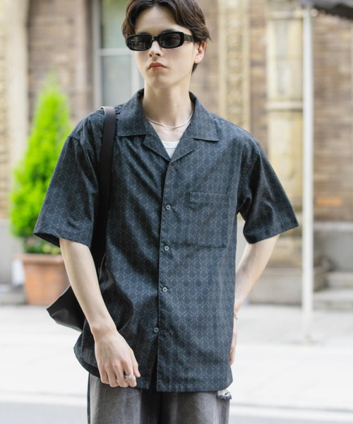 SENSE OF PLACE by URBAN RESEARCH（センスオブプレイスバイアーバンリサーチ）の「ダマスクオープンカラーショートスリーブシャツ（シャツ/ブラウス・メンズ・ブルー/ベージュ/ブラック・LARGE/MEDIUM）」の21枚目の写真